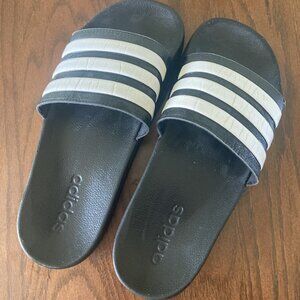 Adidas Adilette Comfort Slides, size 7